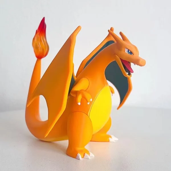 Figurine Dracaufeu, Pokémon